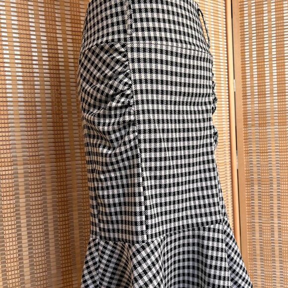 Brand new with tags Belle Poque black and white checkered midi skirt - Picture 2 of 5